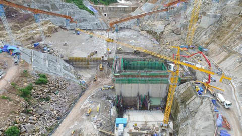 Sập giàn giáo thủy điện ở Lào, 2 công nhân Việt tử vong