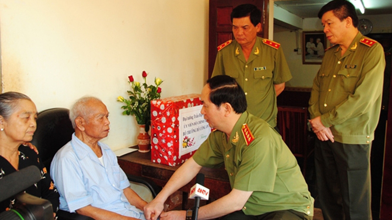 Vị tướng huyền thoại của núi rừng Tây Nguyên qua đời