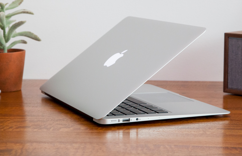 Apple bị tố