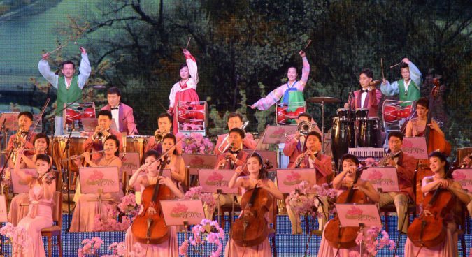 Thế giới 24h: Triều Tiên cử đoàn nghệ thuật sang Hàn Quốc