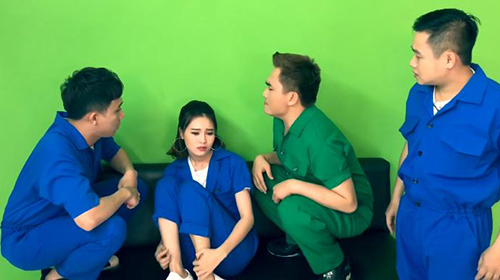 Trấn Thành, Lan Ngọc gây sốt với clip chế 'Người lạ ơi'