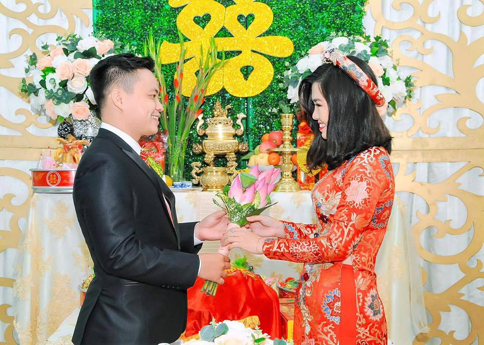 'Cô gái được bà nội đưa đi tìm chồng' làm đám hỏi trước thềm năm mới