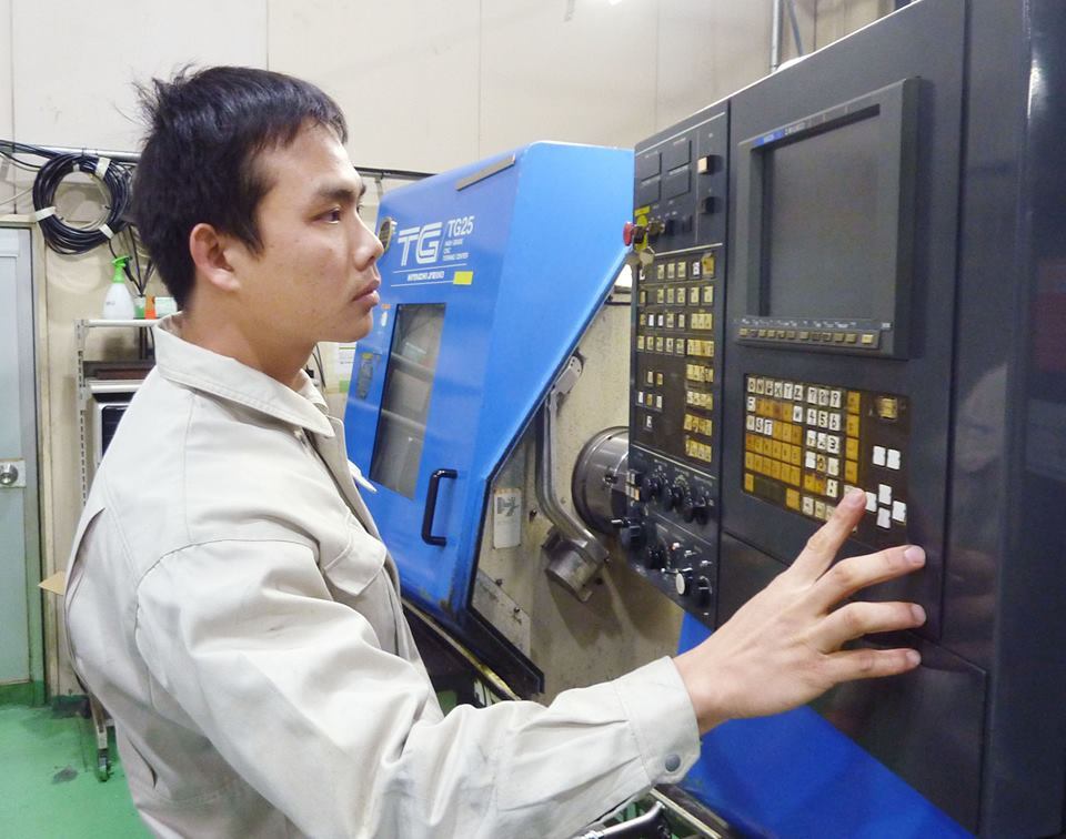 Tu nghiệp sinh tại Nhật đối mặt môi trường khắc nghiệt