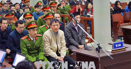 Xét xử Trịnh Xuân Thanh và đồng phạm: Tranh luận về cáo buộc 'lợi ích nhóm'