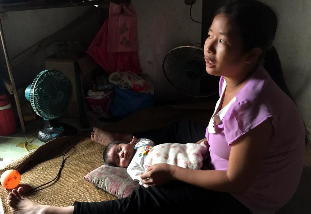 Sản phụ không tiền, đẻ rơi giữa đêm khiến hàng xóm hốt hoảng