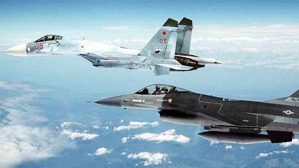 Những màn rượt đuổi thót tim của chiến cơ Nga, Mỹ