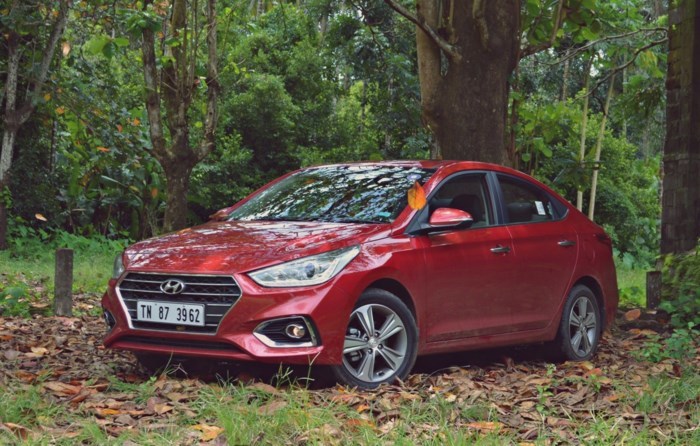Ô tô Hyundai mới ra hàng giá 250 triệu đồng