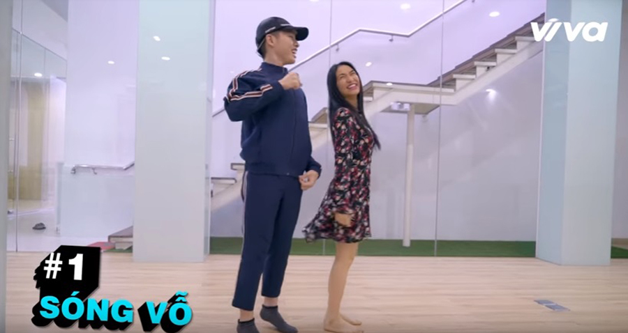 Đức Phúc - Hòa Minzy dạy 10 kiểu 'quẩy' cực hài hước