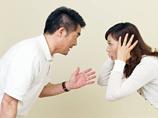 Bị chồng bỏ vì cả năm chỉ tắm một lần