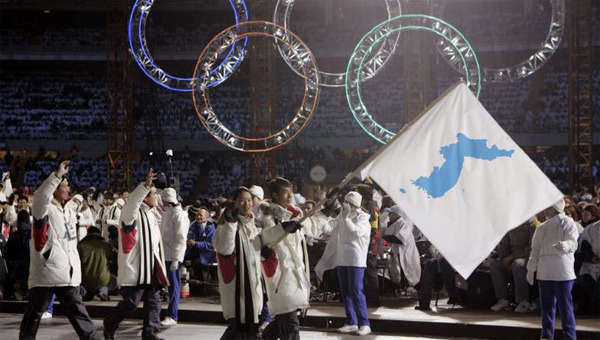 Hai miền Triều Tiên cùng diễu hành dưới một lá cờ tại Olympic