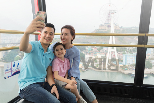 Lễ hội Kỳ quan muôn sắc hoa giữa Hạ Long