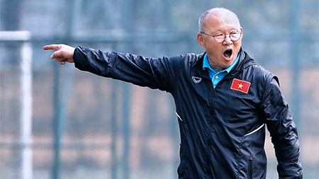HLV Park Hang Seo: Phù thủy thì phải... xấu!