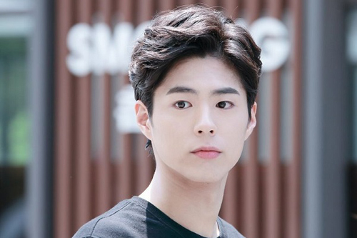 toc nam uon phong dep