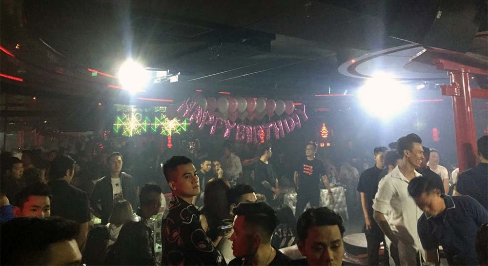 Đột kích quán bar ‘chui’ ở Sài Gòn, phát hiện nhiều dân chơi ma túy