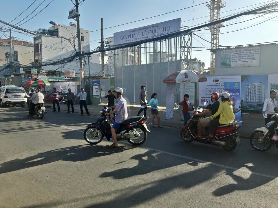 Sếp địa ốc ‘cắm’ nhà chạy tiền thưởng Tết cho nhân viên