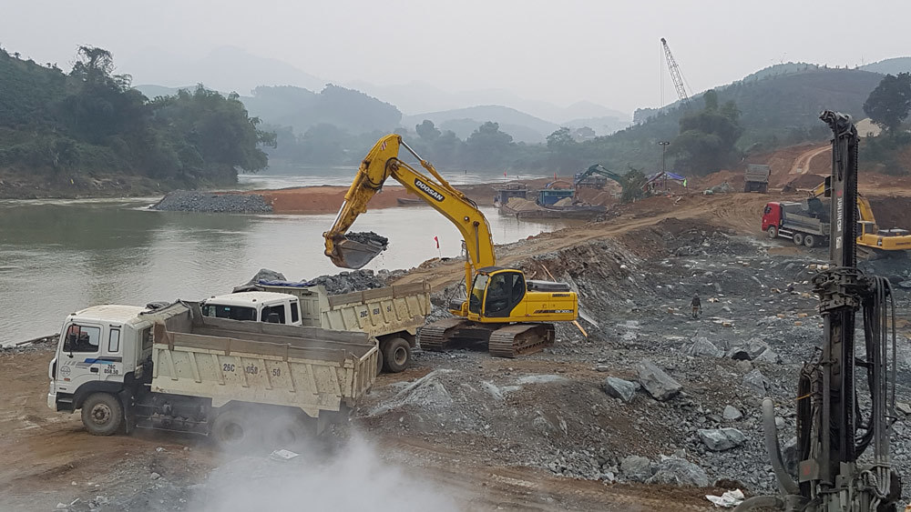 Chặn sông Lô làm thủy điện, tận thu trái phép 150.000m3 cát sỏi