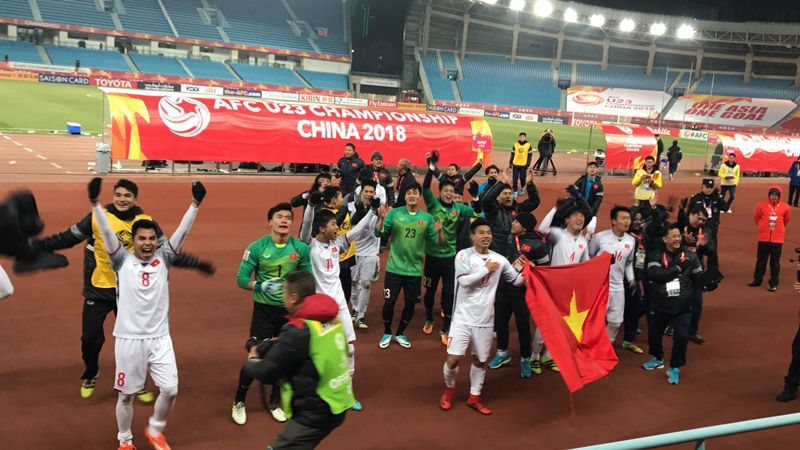 Người hùng Tiến Dũng đưa U23 Việt Nam vào chung kết