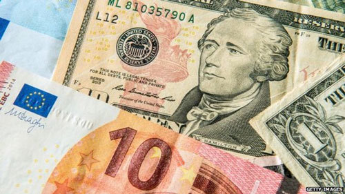 Tỷ giá ngoại tệ ngày 24/1: USD lình xình ở đáy 3 năm