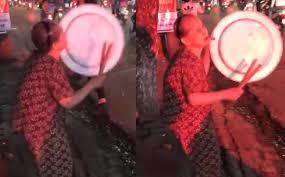 Clip ăn mừng U23 chiến thắng khiến dân mạng điên đảo