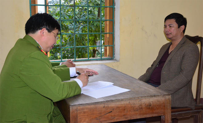 Nhân danh phóng viên, cưỡng đoạt 50 triệu của chủ xe khách