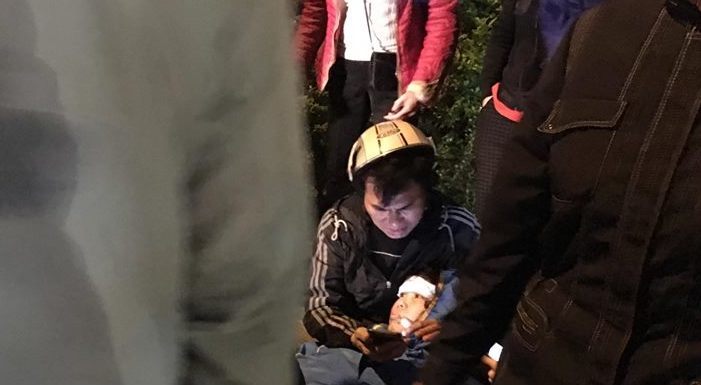 Hà Nội: Ô tô điên tông liên tiếp xe máy, nhiều người nhập viện