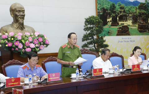 Bỏ sổ hộ khẩu khi có cơ sở dữ liệu quốc gia về dân cư