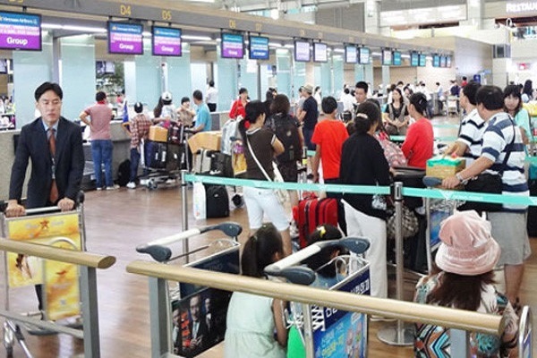 Điều 'cần nhớ' khi đi máy bay dịp Tết tại sân bay Tân Sơn Nhất