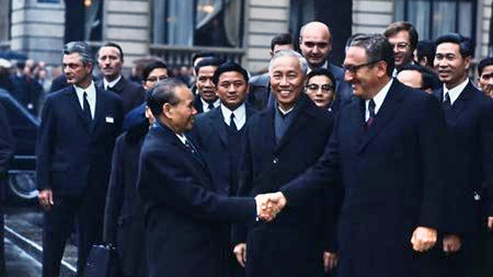 “Paris là địa điểm đàm phán tốt nhất có thể có với phía Việt Nam”