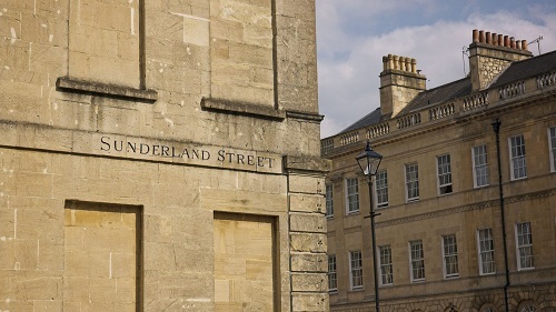 Chuyện kỳ lạ nước Anh thời xưa: Nhà có cửa sổ phải nộp thuế