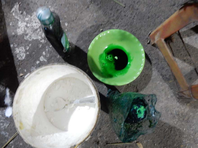 ‘Công nghệ’ sản xuất sả thối trộn hóa chất, mỗi đêm cho 'ra lò' vài ba tấn