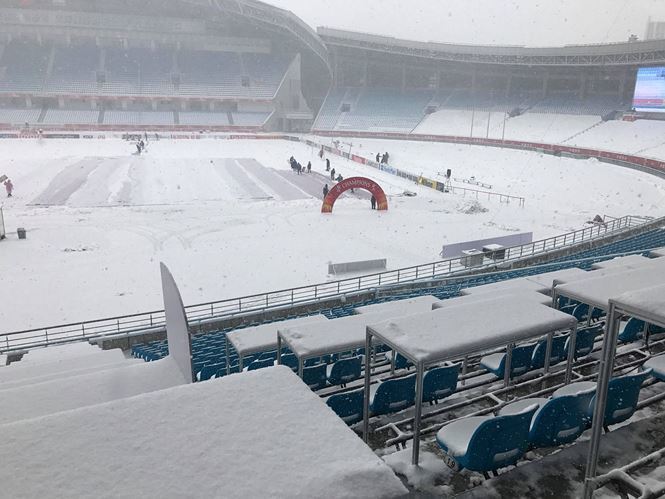 Sân Thường Châu ngập tuyết, CĐV Việt Nam thấp thỏm