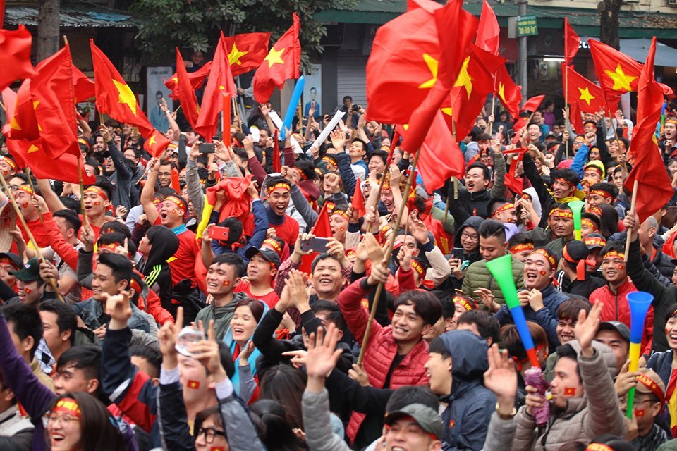 Trực tiếp chung kết: Triệu con tim vỡ òa phút U23 Việt Nam gỡ hòa