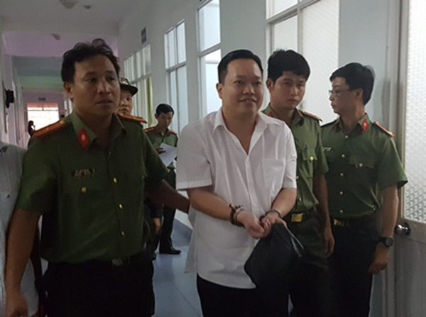 Tình tiết bất ngờ vụ bắt nguyên GĐ thuỷ sản ở miền Tây