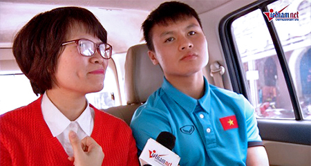 Quang Hải bóc phốt Đức Chinh, hé lộ tuyệt chiêu của HLV Park