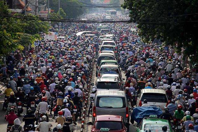 Hà Nội quyết xoá 10 điểm ùn tắc giao thông