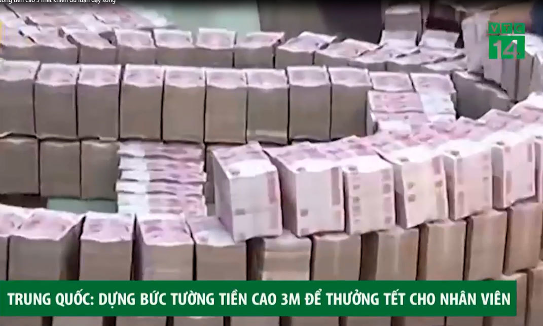 Thưởng Tết bằng 'bức tường' tiền cao 3 mét khiến dư luận dậy sóng