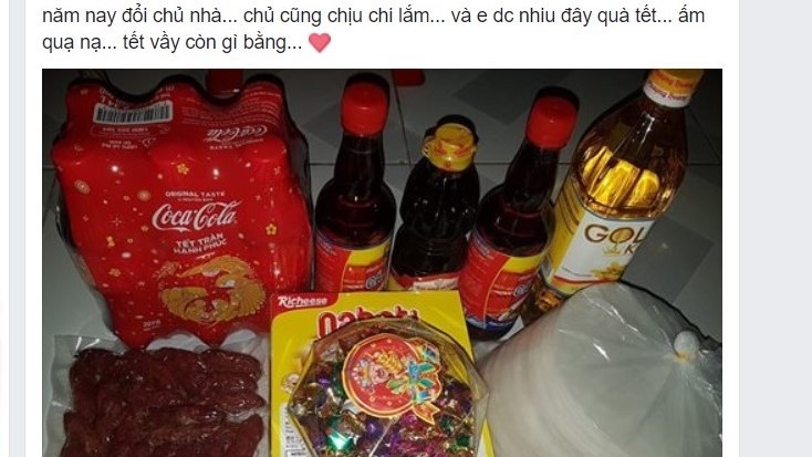 Sinh viên ấm lòng khi bất ngờ được chủ nhà trọ tặng quà Tết